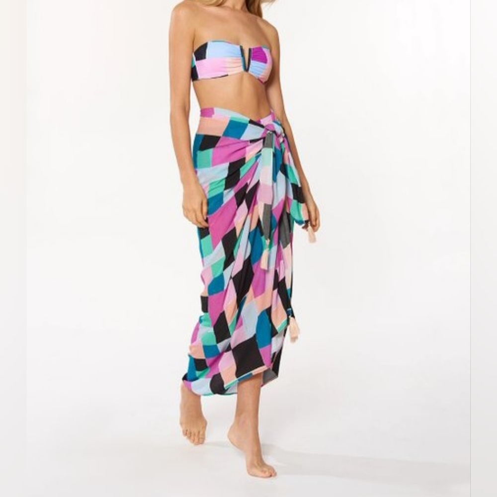 Red Carter Tassel Trim Long Sarong